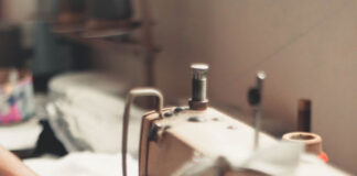 Trzy skuteczne sposoby na naukę szycia na maszynie