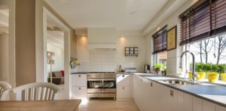 Gdzie trzymać garnki w kuchni?