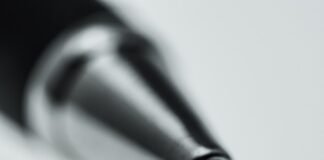 Czy wkład kominkowy może pęknąć?