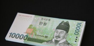 Co to znaczy wygrana przez decyzję?