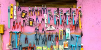 Po co są kombinerki?