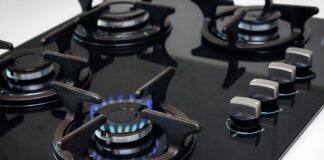 Dlaczego zbiera się wodą w zmywarce?