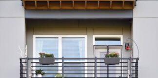 Zabudowa balkonu