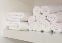 Technologie w ręcznikach hotelowych – antybakteryjne włókna i mikrowłókna nowej generacji ręczniki hotelowe