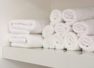 Technologie w ręcznikach hotelowych – antybakteryjne włókna i mikrowłókna nowej generacji ręczniki hotelowe