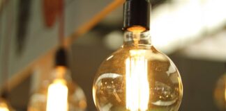 Jakie są największe hurtownie elektryczne w Polsce